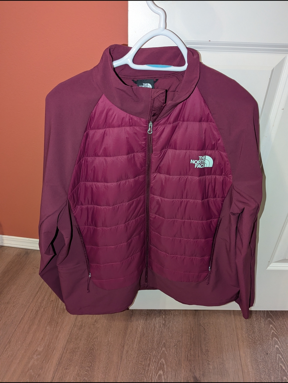 The North Face Women's Shelter Cove Hybrid Puffer Jacket